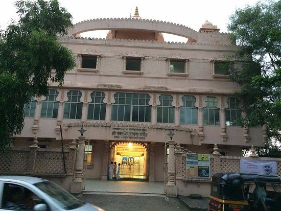 Shri Swaminarayan Mandir